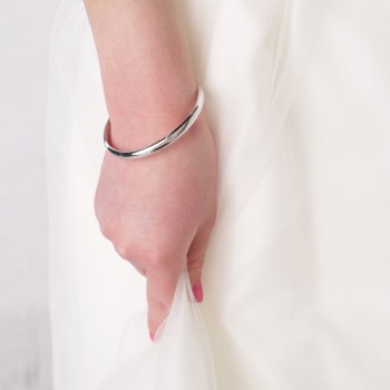 Cherished Moments "Ella" Sterling Silver Classic Bangle Bracelet