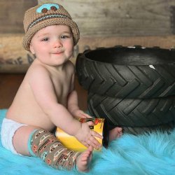 Huggalugs "Retro Cars & Trucks" Hat and Legwarmer Set for Baby Boys