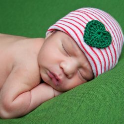 Ilybean Christmas Heart Nursery Cap