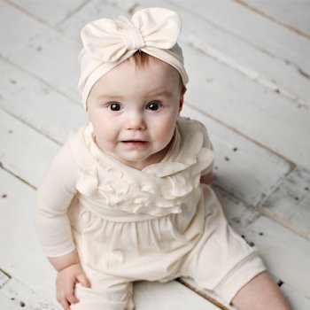 Lemon Loves Layette "Bow" Hat for Newborn and Baby Girls in Eggnog Beige