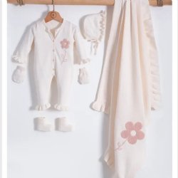 Omnis Pura Luxurious Organic Cotton Newborn Layette Set In Petal Pink