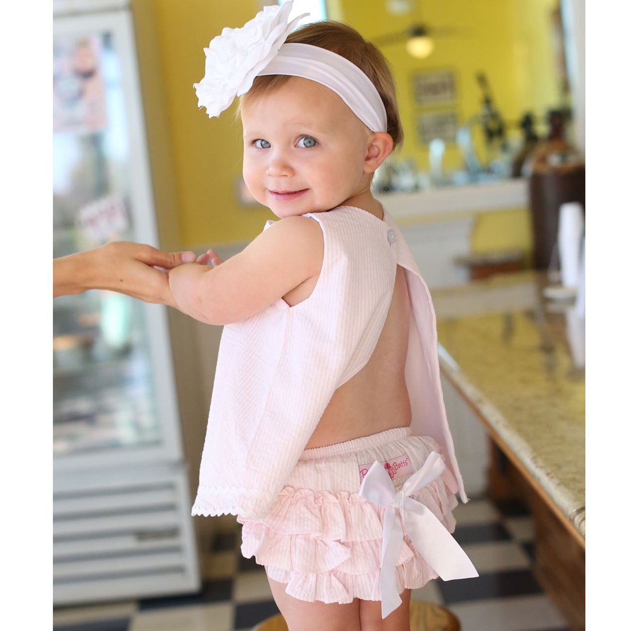 Pink Seersucker Two Piece Set – Hopscotch Baby and Children's Boutique