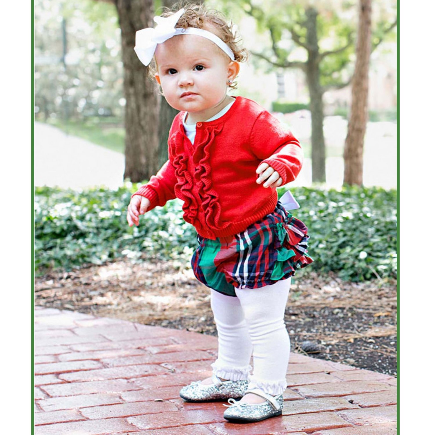 Newborn Christmas Photo Ideas | Babys First Christmas Outfit | Baby Bling Street Baby Fashion Boutique